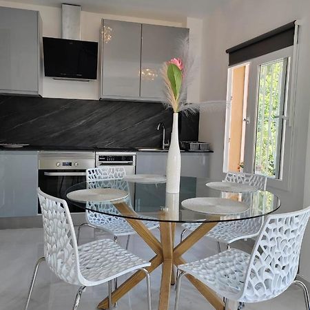 Apartamento La Torre,200M Hasta La Playa Бенальмадена Екстер'єр фото