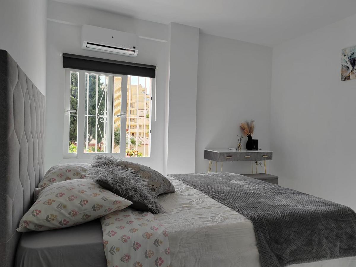 Apartamento La Torre,200M Hasta La Playa Бенальмадена Екстер'єр фото