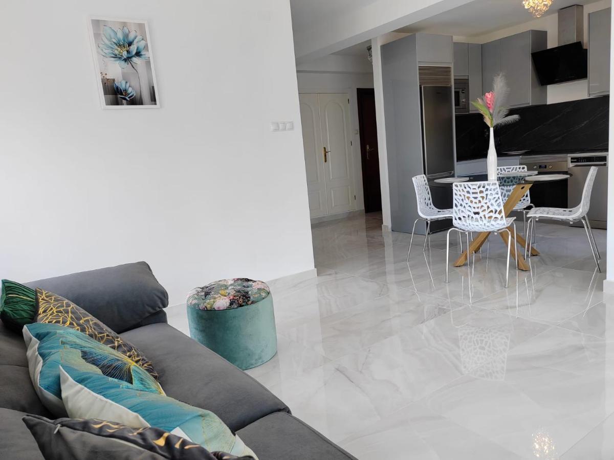 Apartamento La Torre,200M Hasta La Playa Бенальмадена Екстер'єр фото